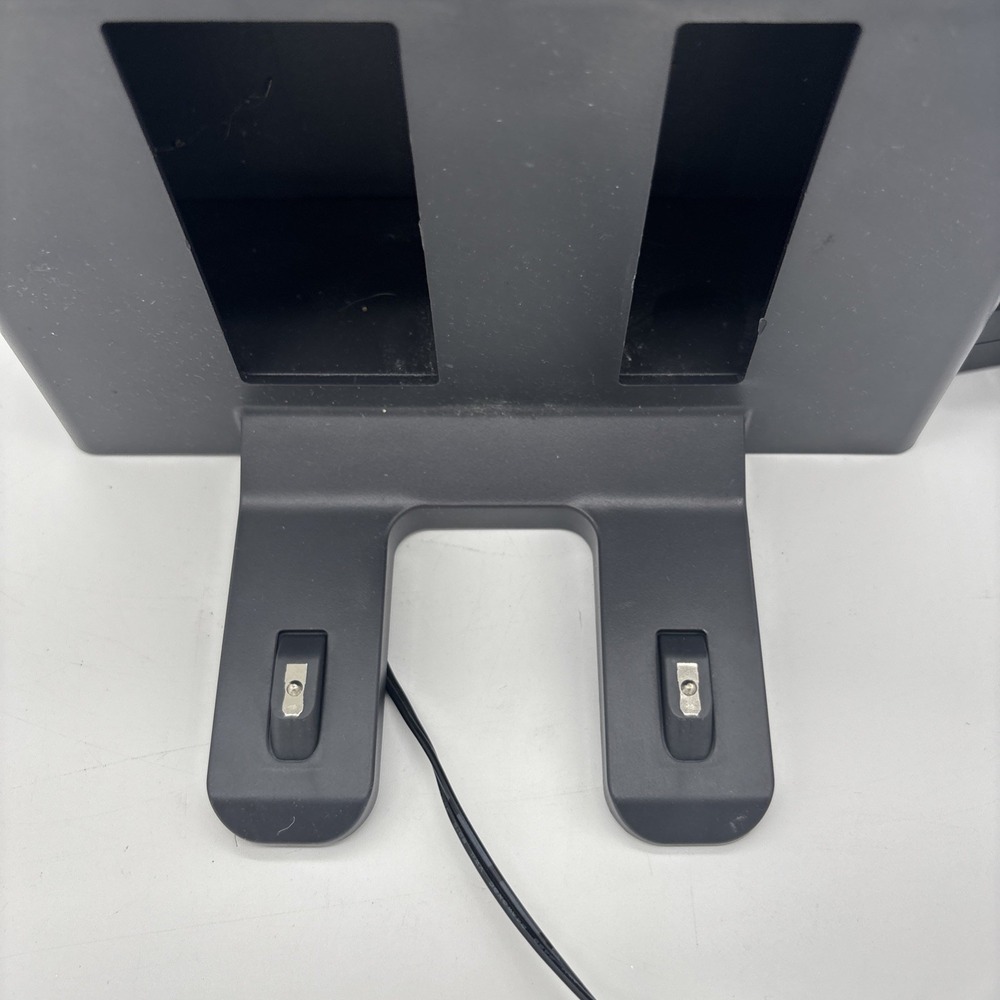 Shark RV2001 / WD RV2000WD RV2001DRUS RV2001WRUS CHARGING DOCK BASE # XDCKRV2000 - Picture 5 of 9